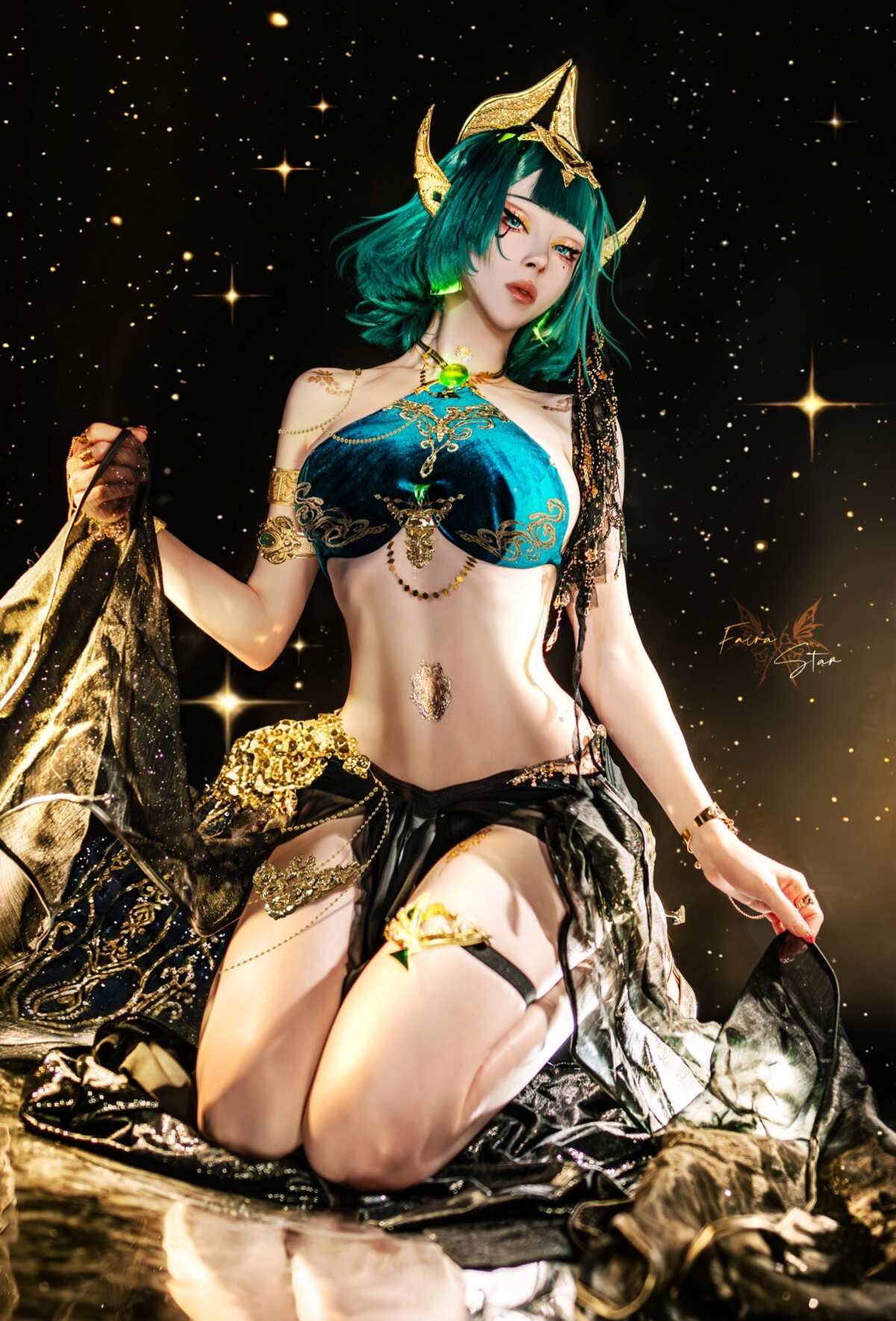 绿色头发的女神
