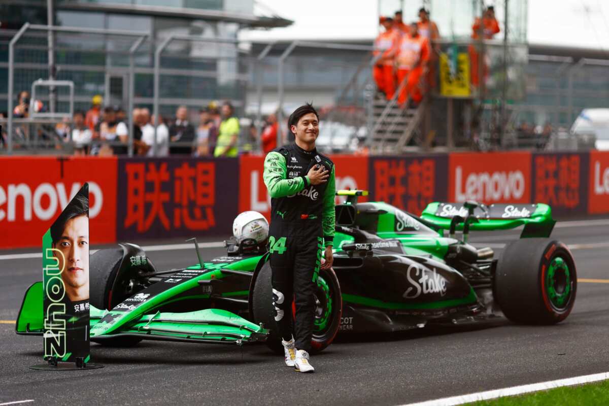 赛车手与F1赛车