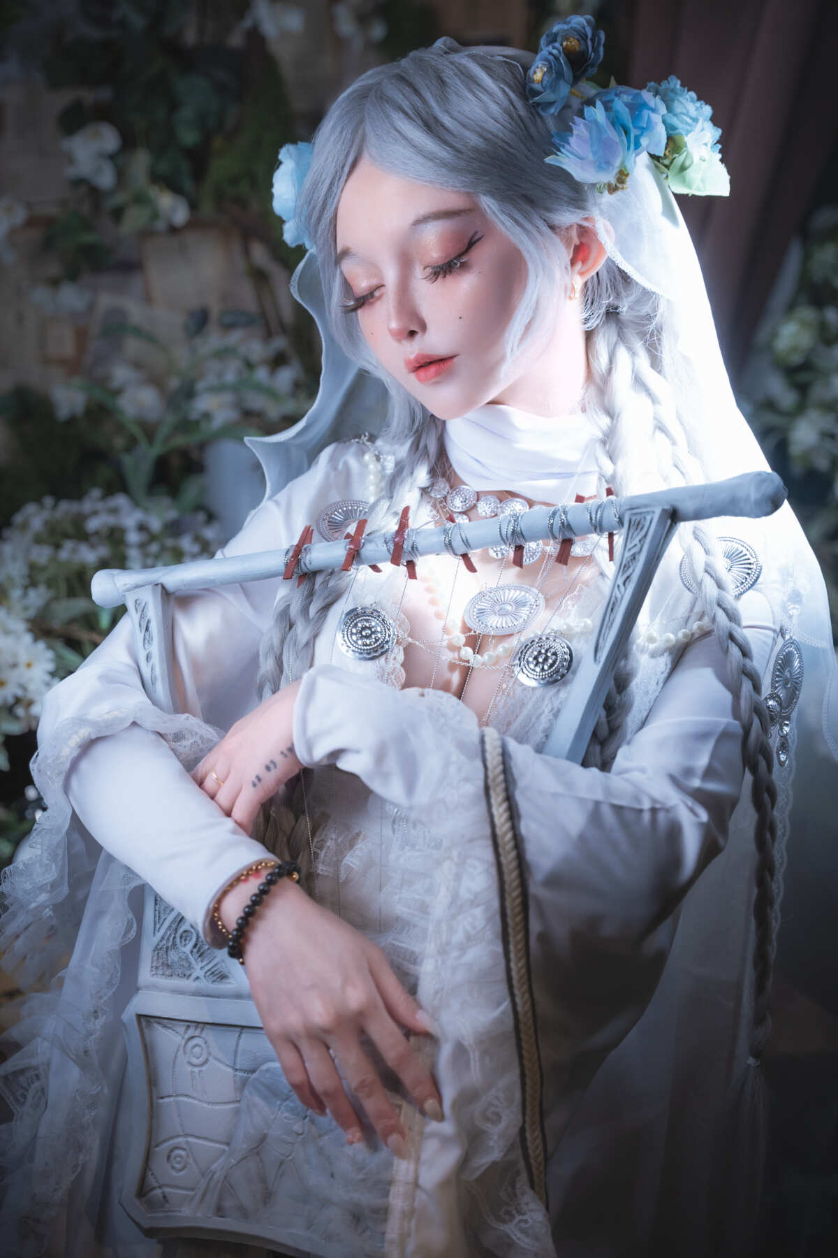银发女神