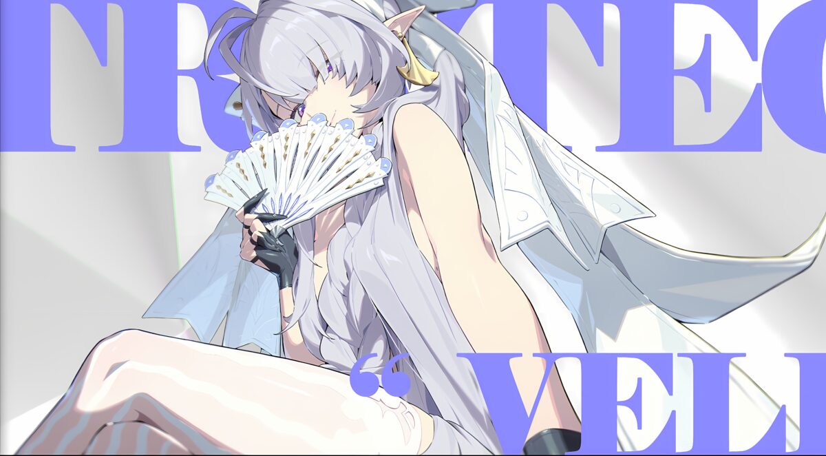 紫发少女手持扇子