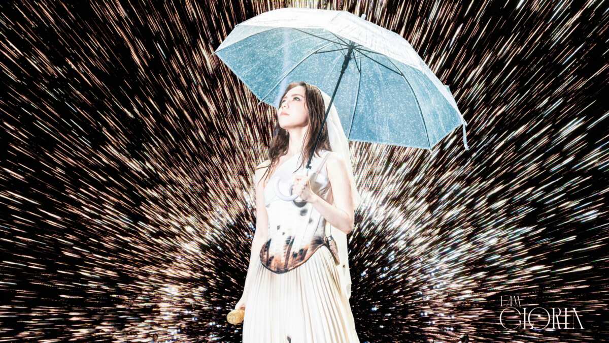 雨中女神