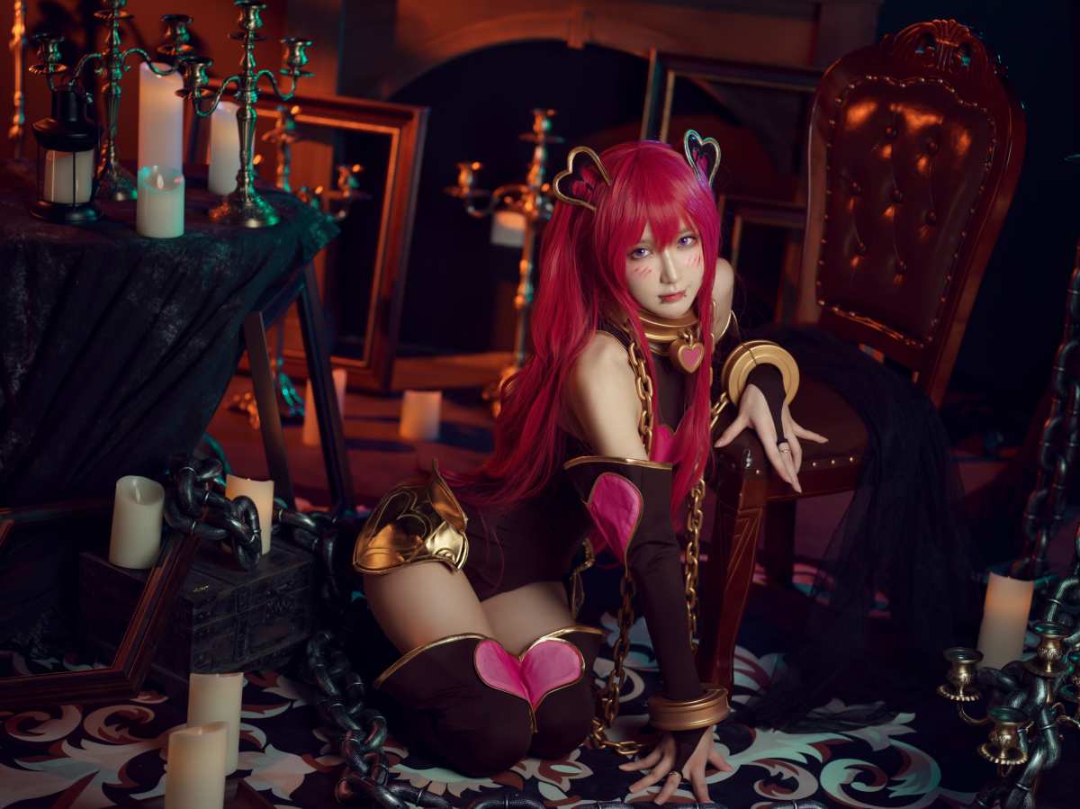 粉发公主cosplay