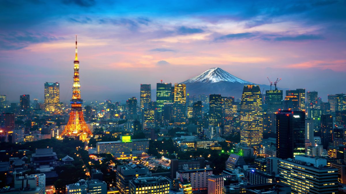 东京塔与富士山日落