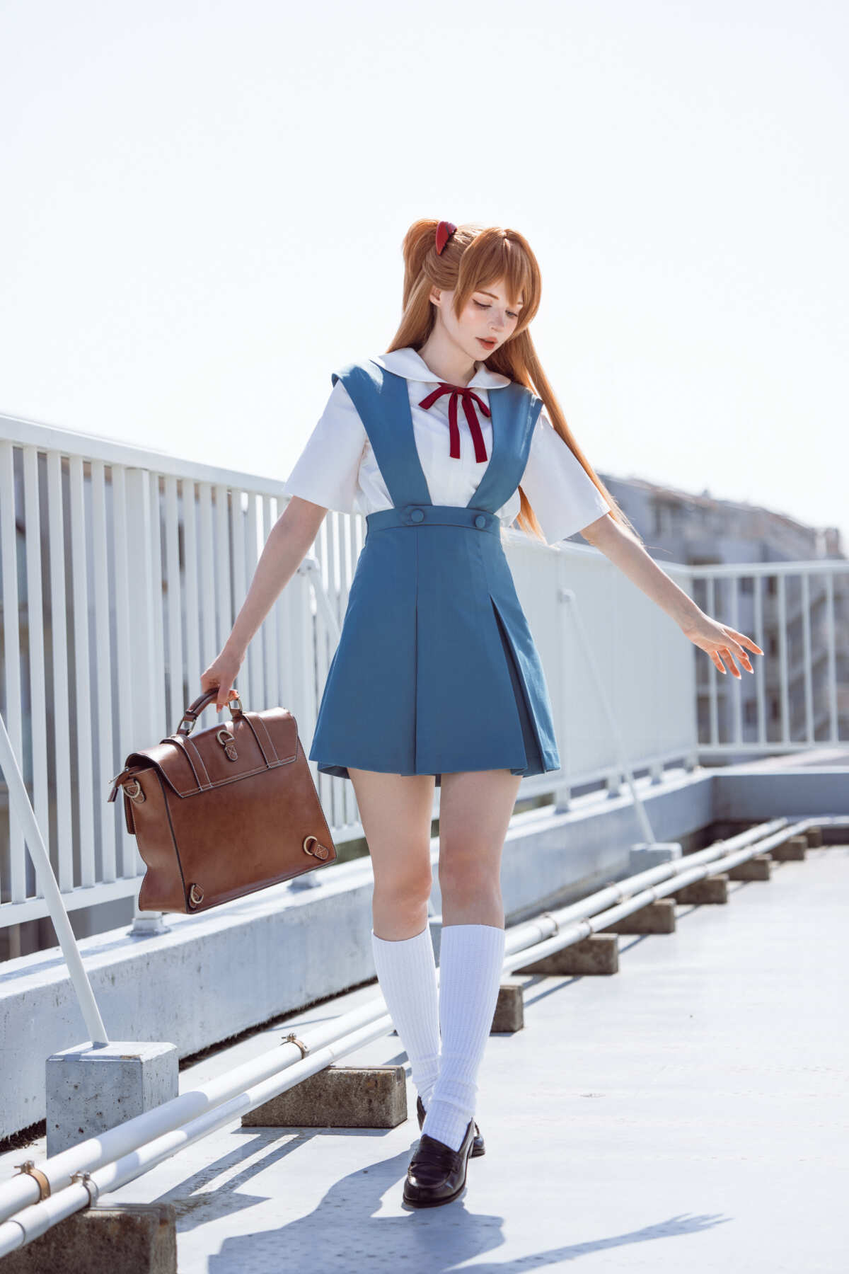红发少女动漫角色