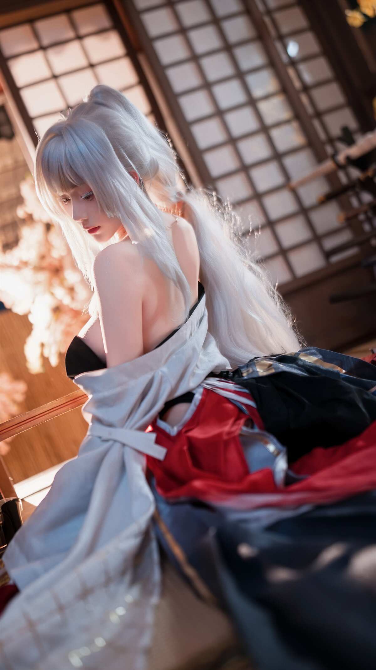 银发 coser 壁纸