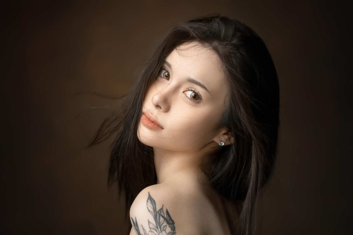 纹身女孩