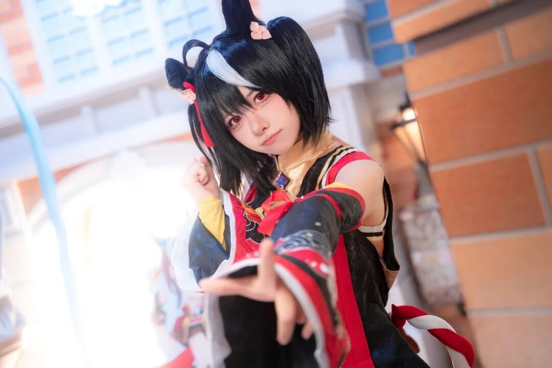 Cosplay写真|菌儿rikushi-|大长腿谁看了不迷糊!