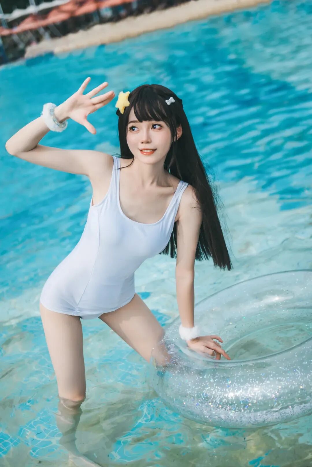 Cosplay写真 | 夏日泳装少女！