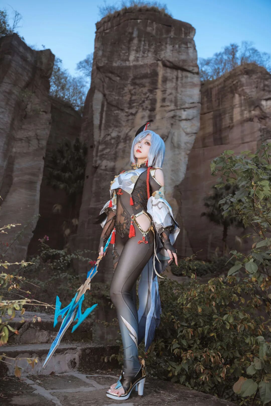 Cosplay写真│宮本桜│拥有闪耀魅力的Coser!