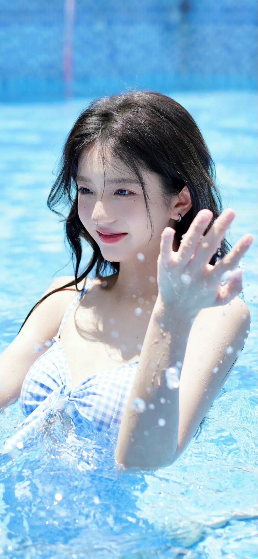 Cosplay写真 | 夏日泳装少女！