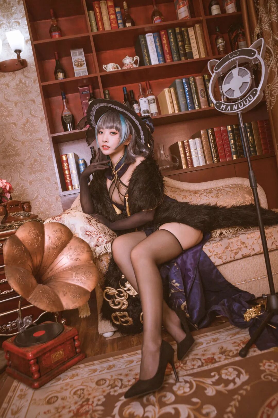 Cosplay写真│宮本桜│拥有闪耀魅力的Coser!