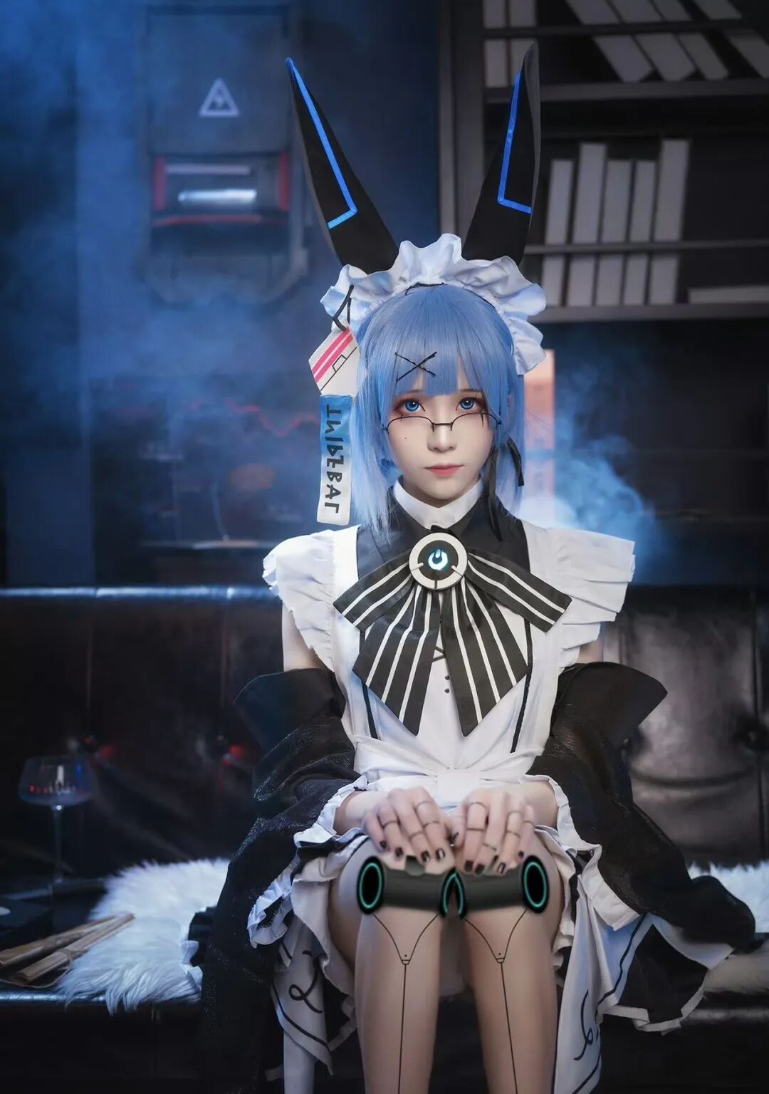 Cosplay写真|Tomoyo酱|钟爱白毛异瞳吖!