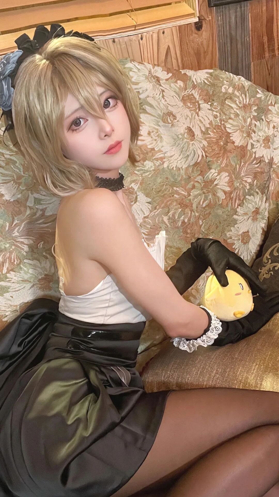 Cosplay写真│腥味猫罐│美貌与实力并存!