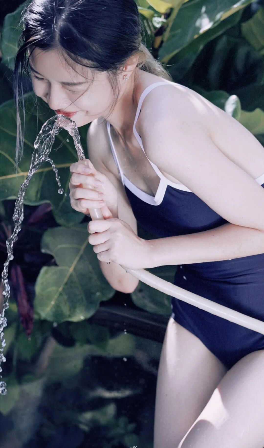 Cosplay写真 | 夏日泳装少女！