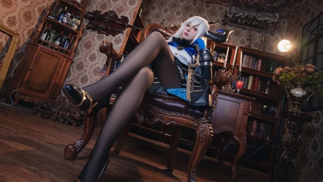 Cosplay写真|菌儿rikushi-|大长腿谁看了不迷糊!
