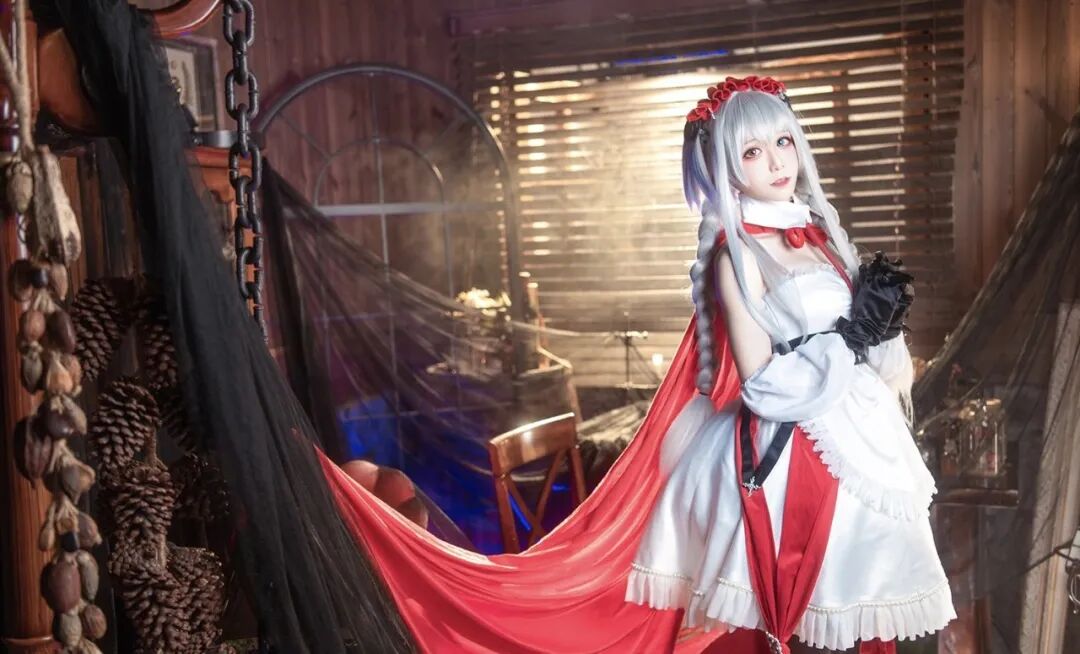 Cosplay写真|Tomoyo酱|钟爱白毛异瞳吖!