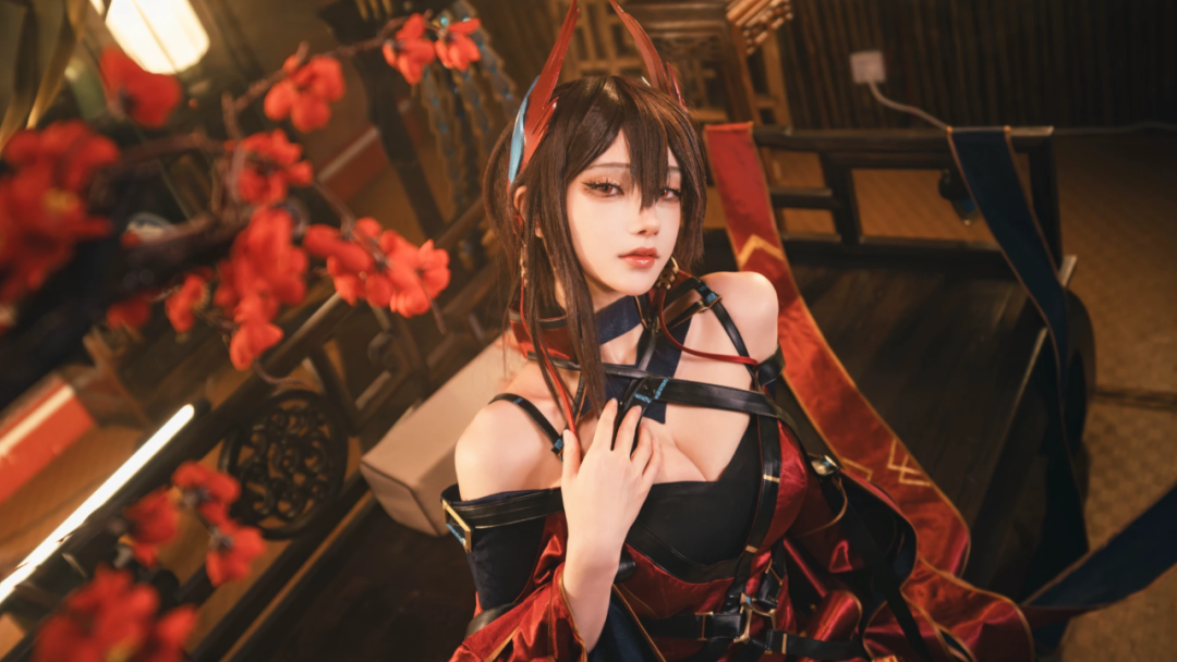 Cosplay写真|努力的十八魔|拥有逆天大长腿的coser！