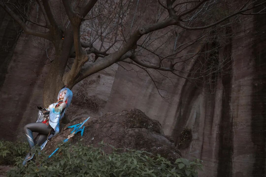 Cosplay写真│宮本桜│拥有闪耀魅力的Coser!