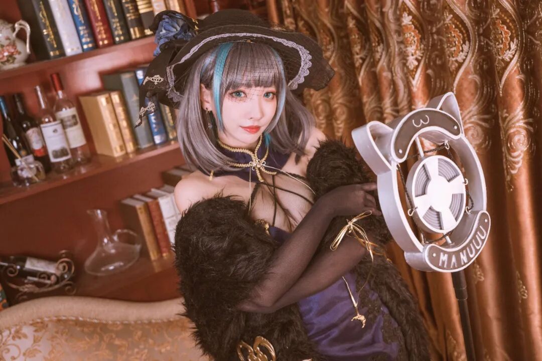 Cosplay写真│宮本桜│拥有闪耀魅力的Coser!