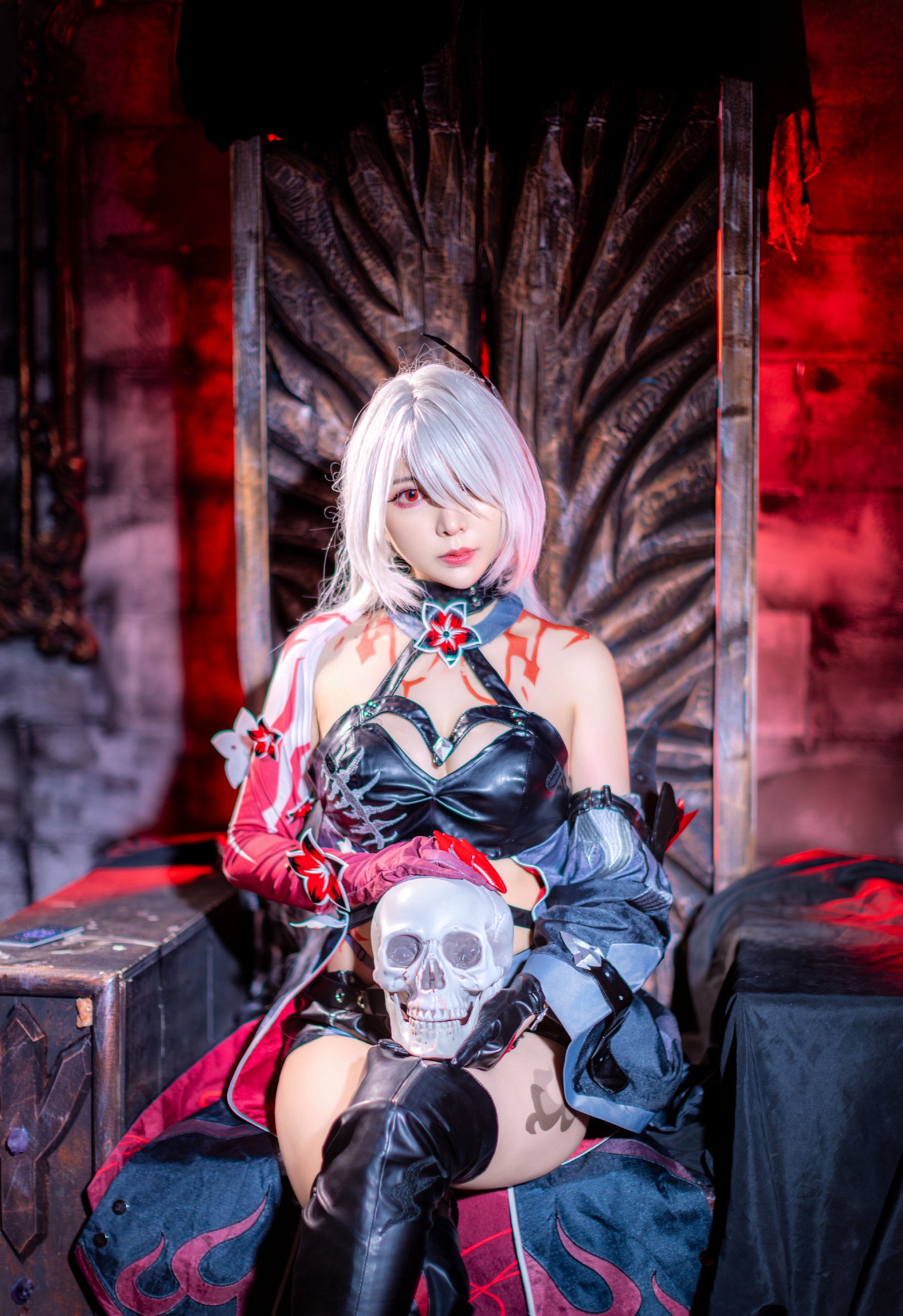 Cosplay写真 | 妍子坚不可摧 | 这位coser的魔法太犯规了!