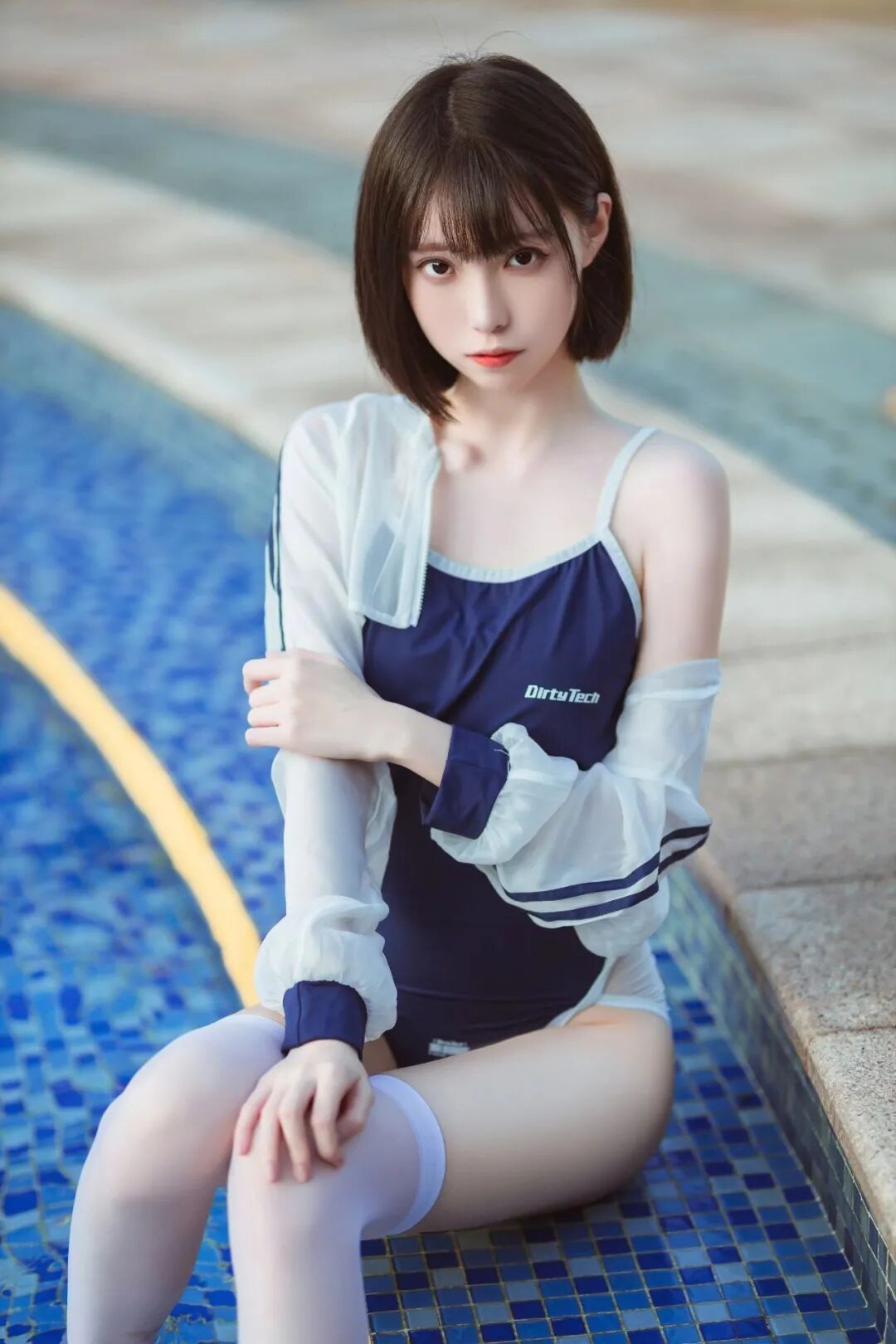 Cosplay写真 | 夏日泳装少女！