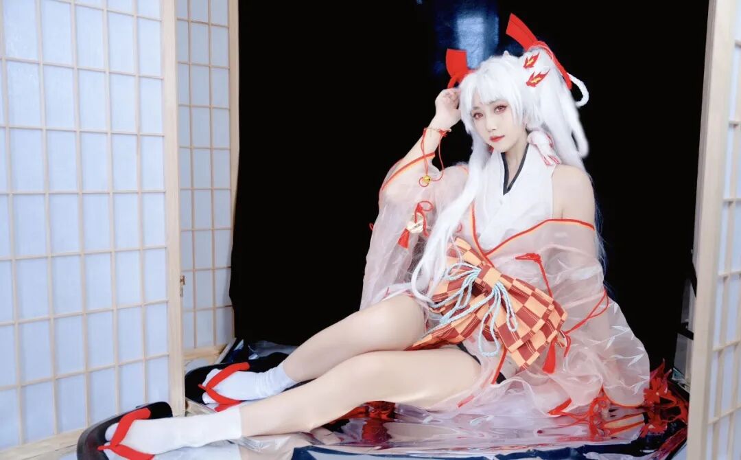 Cosplay写真|呆猫猫|大长腿神仙coser！