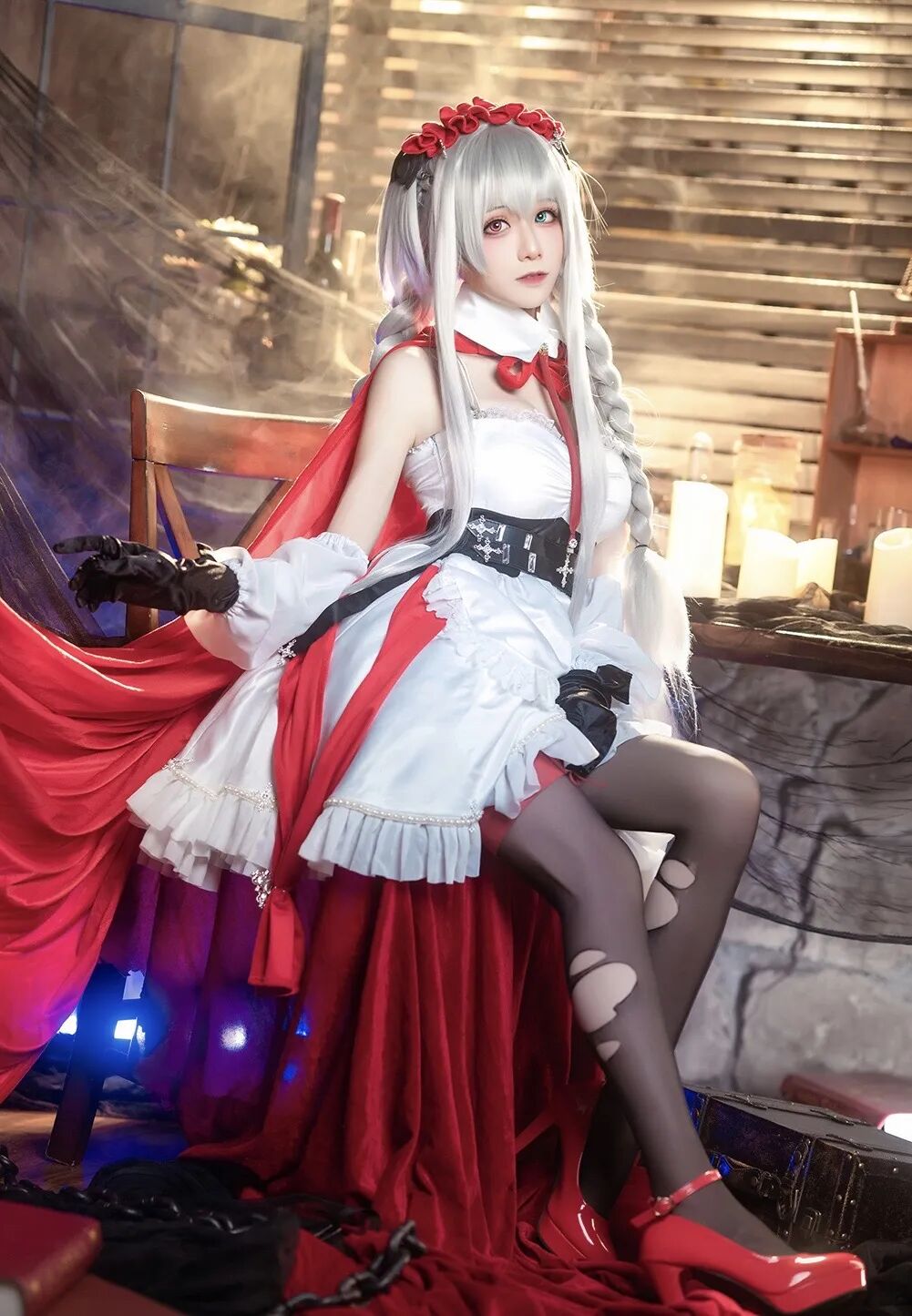 Cosplay写真|Tomoyo酱|钟爱白毛异瞳吖!