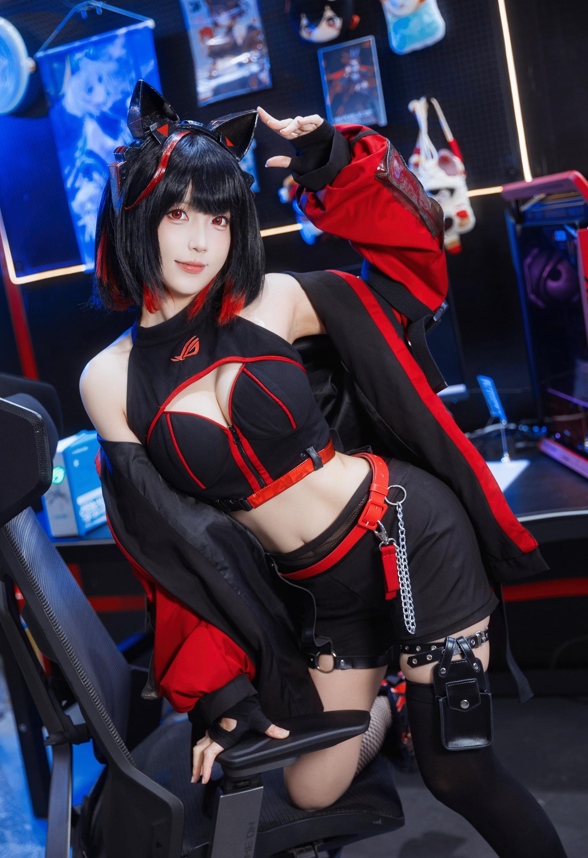 Cosplay写真 | 思涼poi | 御姐与甜妹自由切换