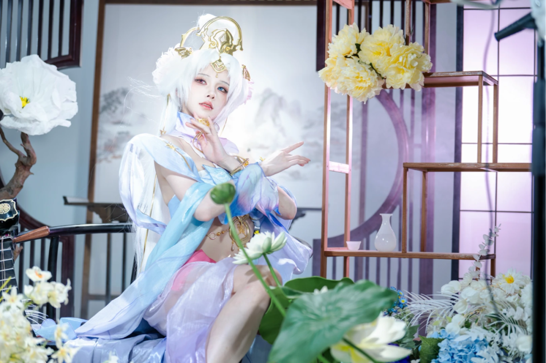 Cosplay写真|努力的十八魔|拥有逆天大长腿的coser！