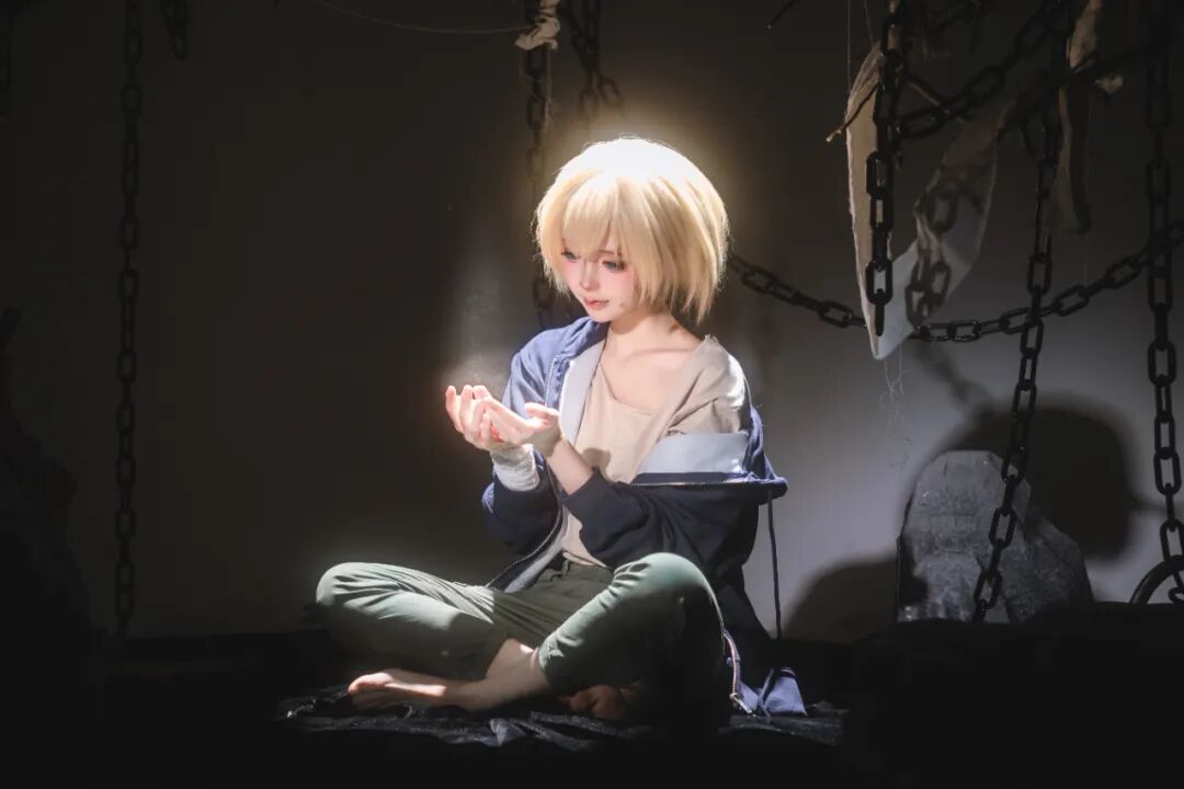 Cosplay写真|丝言不吃包子|颜值抗打的coser!