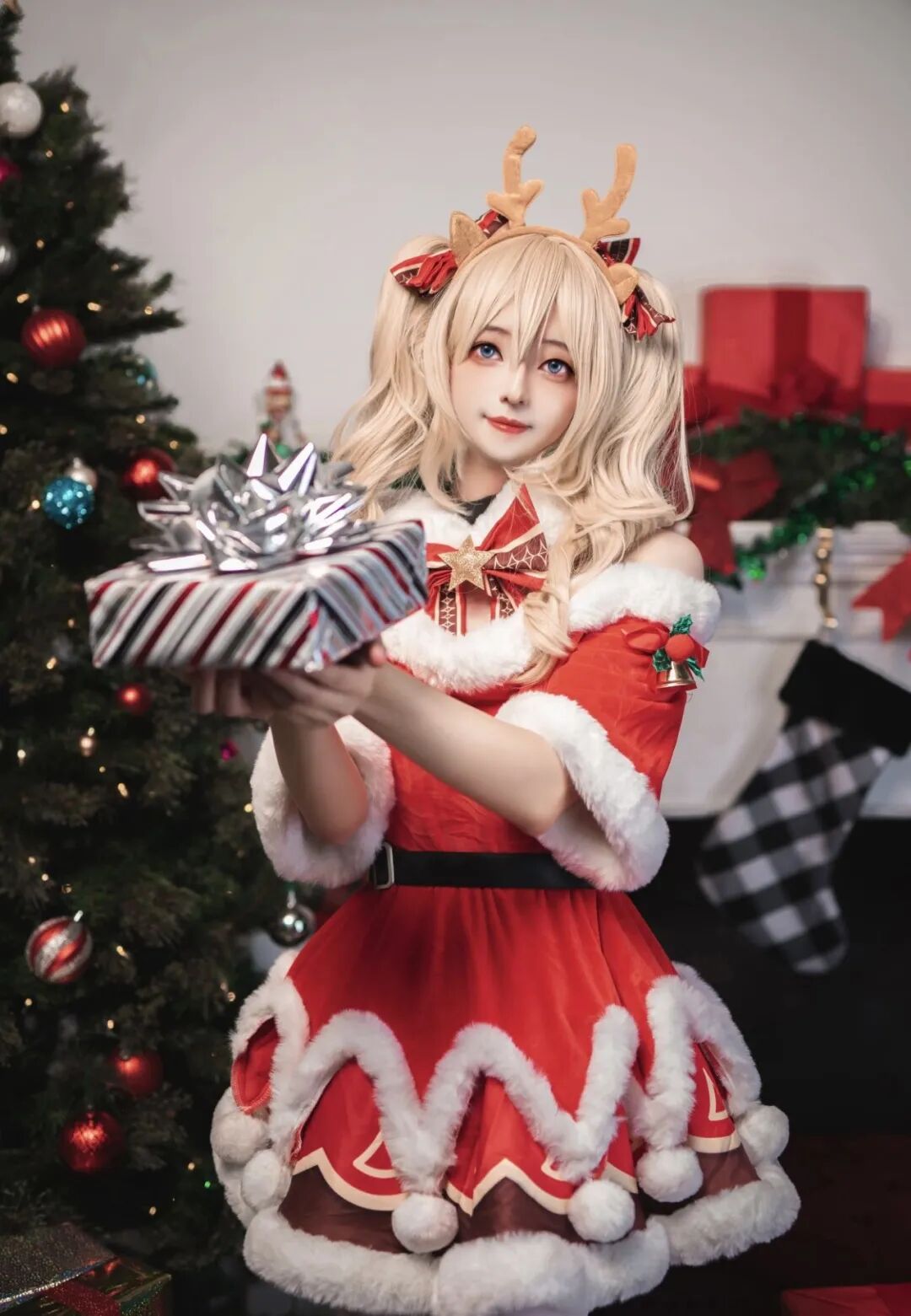 Cosplay写真|葡萄糖|性感与美貌并存!