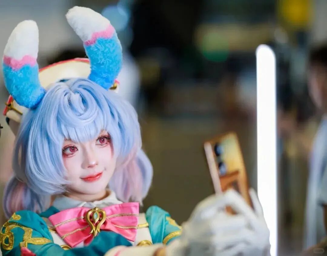 Cosplay写真|丝言不吃包子|颜值抗打的coser!