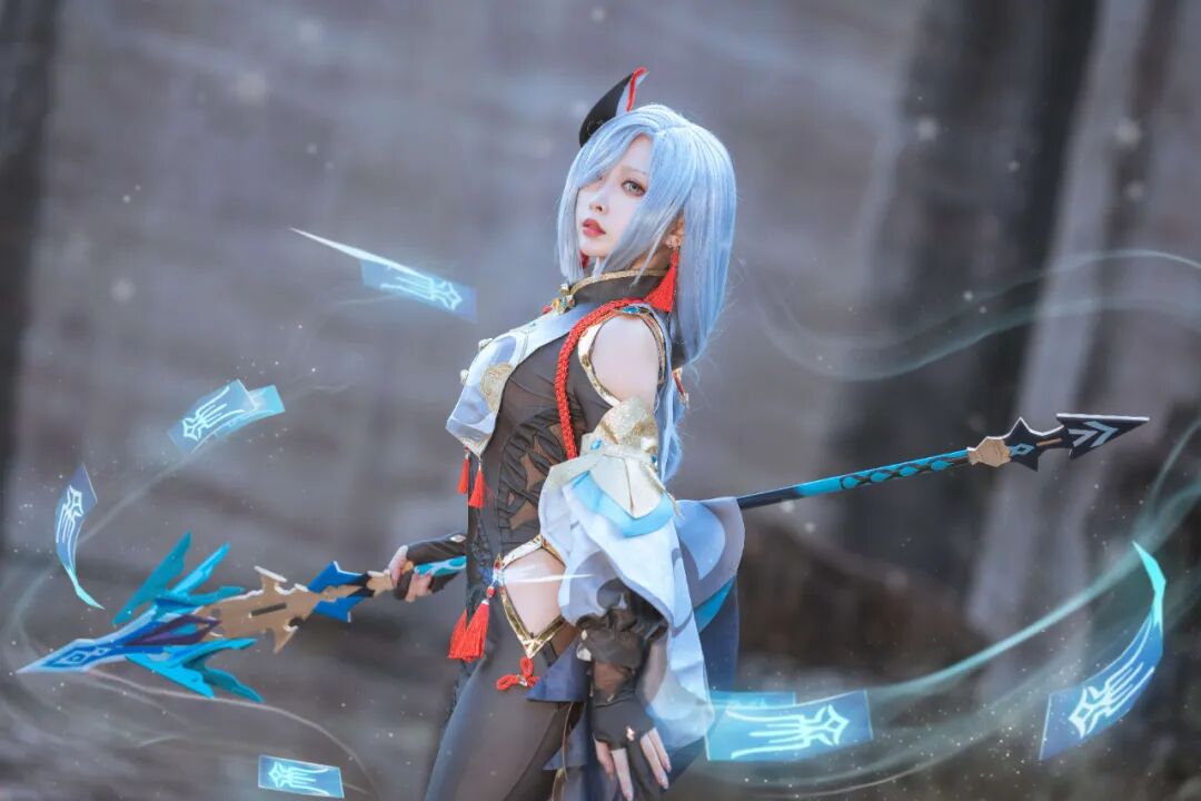 Cosplay写真│宮本桜│拥有闪耀魅力的Coser!