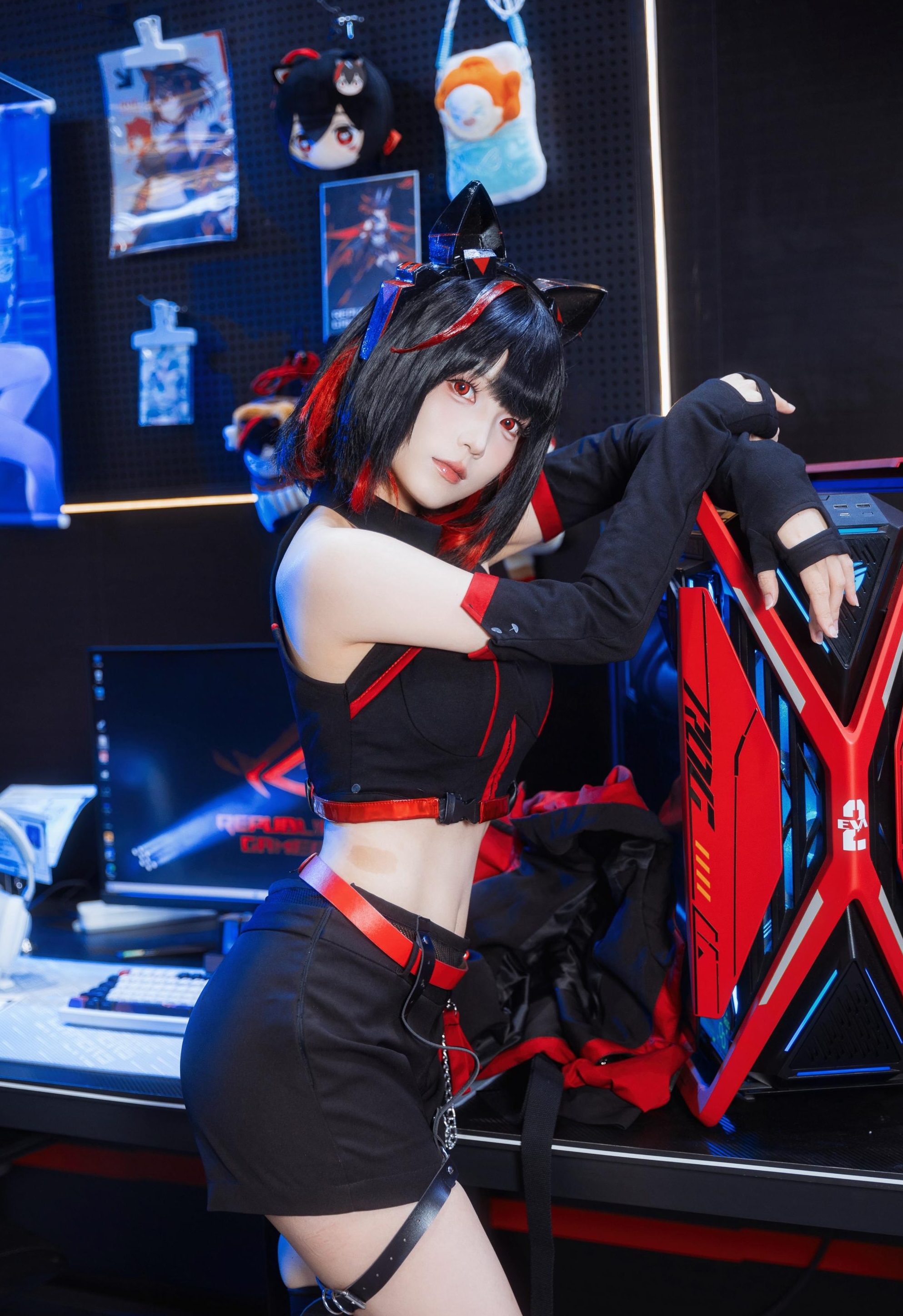 Cosplay写真 | 思涼poi | 御姐与甜妹自由切换