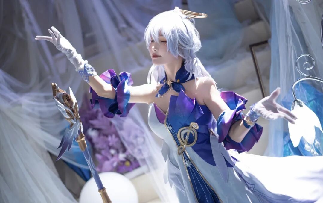 Cosplay写真|超级小禾儿|大长腿甜美御姐!