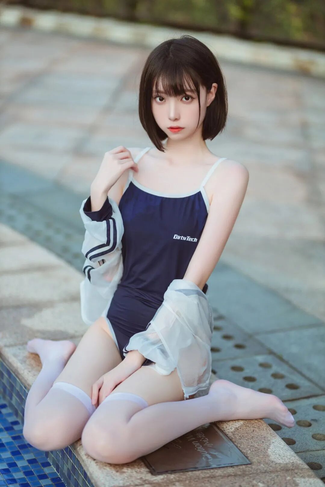 Cosplay写真 | 夏日泳装少女！