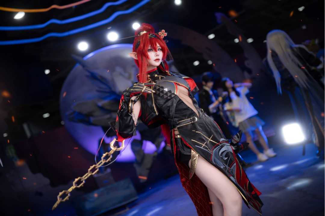 Cosplay写真|努力的十八魔|拥有逆天大长腿的coser！